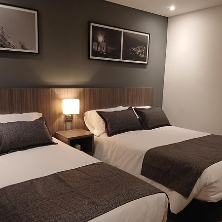 Hotel Santino Jenesano Eksteriør bilde