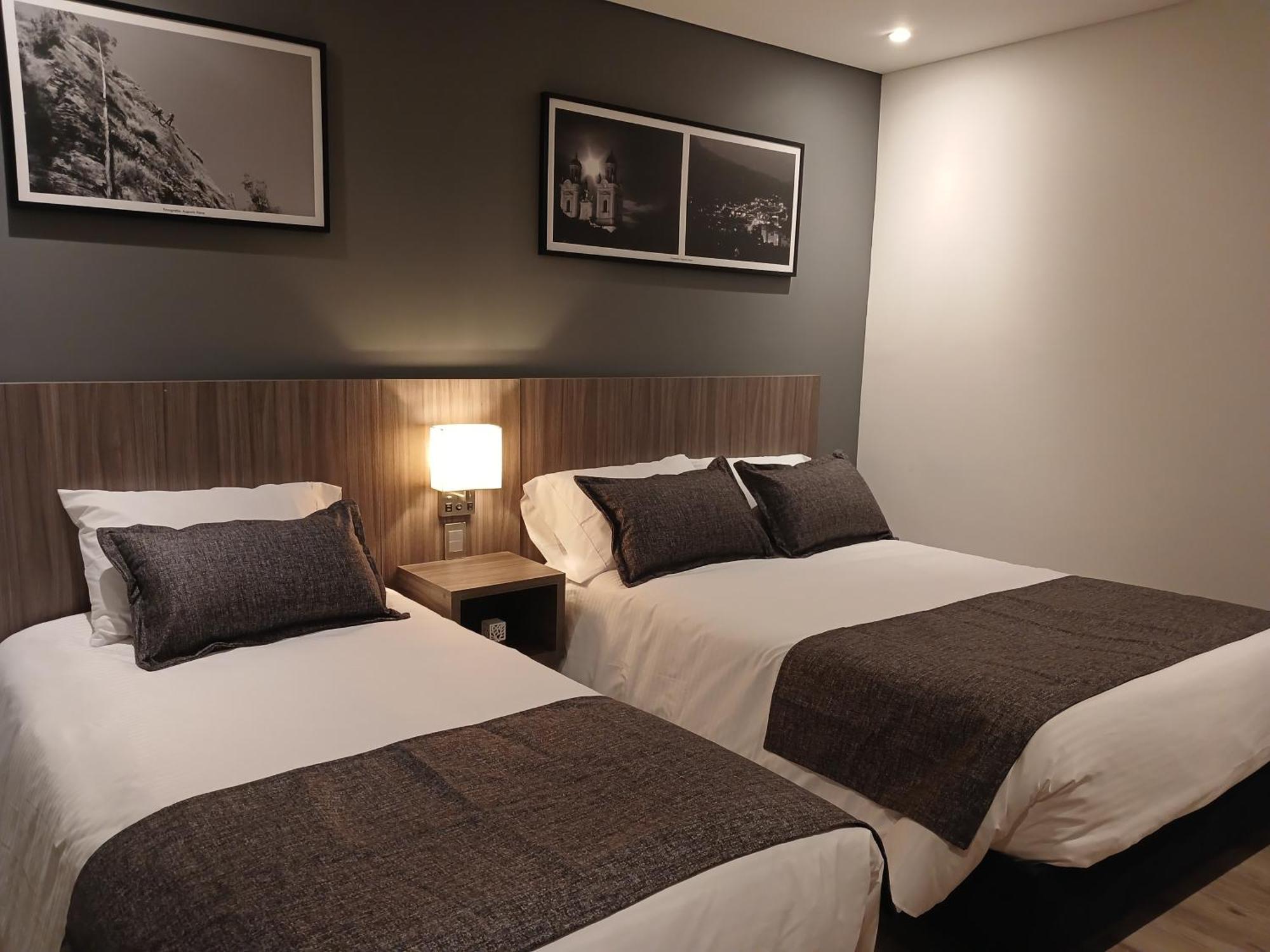 Hotel Santino Jenesano Eksteriør bilde
