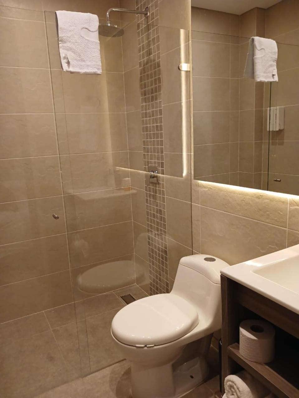 Hotel Santino Jenesano Eksteriør bilde