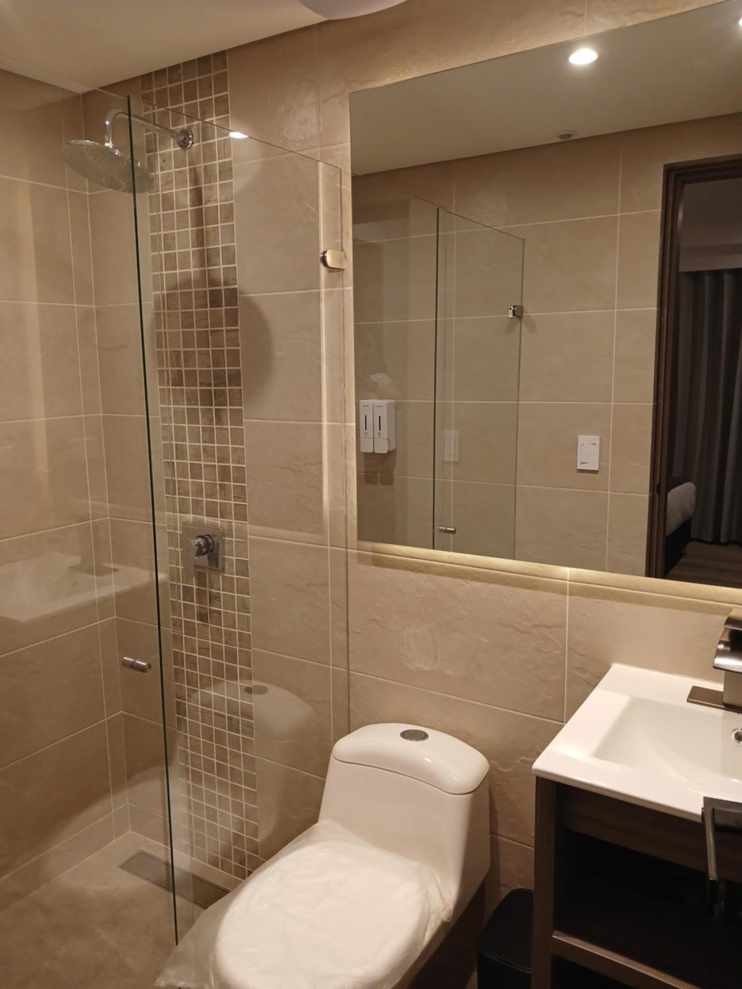 Hotel Santino Jenesano Eksteriør bilde